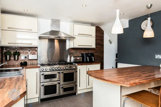 Photo 2 — Somerton Road, BOLTON, Bolton, BL2 6LW