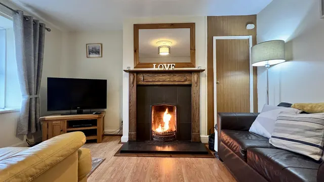High Street, Talsarnau, LL47, photo 3