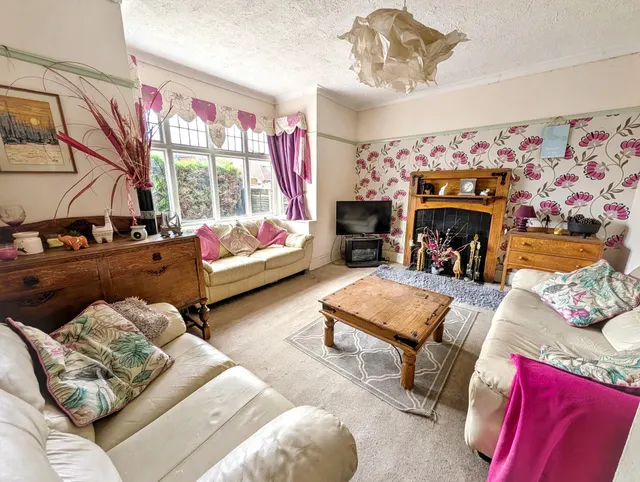 Bayard Avenue, Brightlingsea, CO7, photo 1