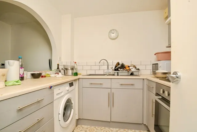 Photo 2 — Moorby Court, Craiglee Drive, Cardiff Bay, CF10
