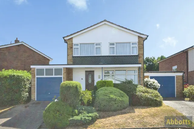 Burrows Way, Rayleigh, Essex, SS6, photo 1