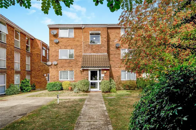 Shurland Avenue, Barnet, EN4, photo 1