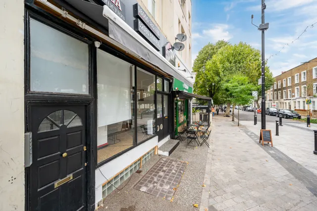Flat 2, 6 Fernhead Road, London, photo 1