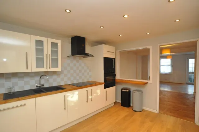 Lawrence Road, Biggleswade, SG18, photo 2