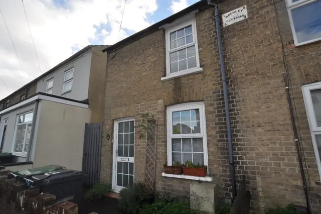 Lawrence Road, Biggleswade, SG18, photo 1