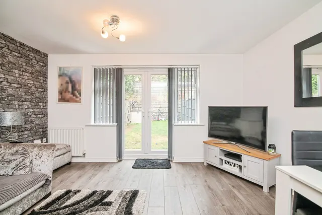 Batsman Close, Halesowen, B63, photo 2