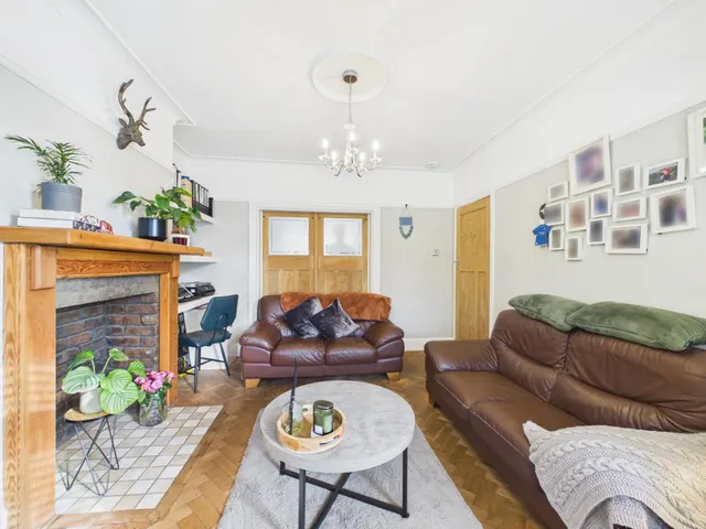 Maelog Road, Whitchurch, CF14, photo 3