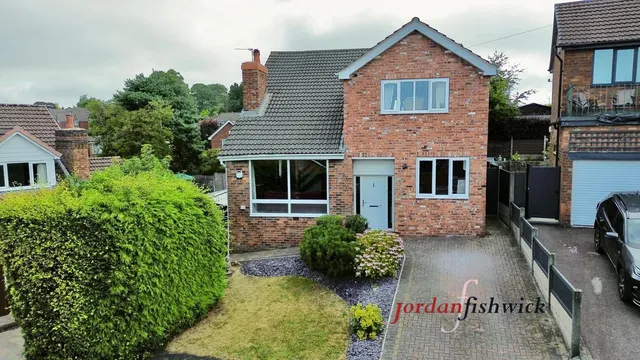 Vine Close, Macclesfield, SK11, photo 1