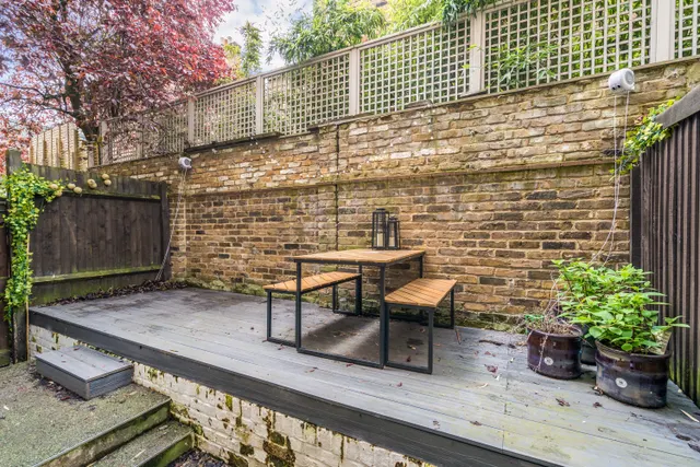 Westbourne Grove, London, W11, photo 1