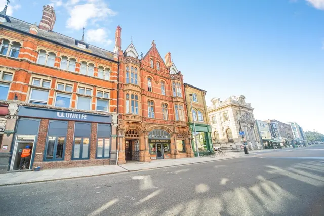 High Street, Southampton, SO14, photo 1