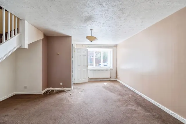 Sorrel Drive, Chippenham, SN14, photo 2