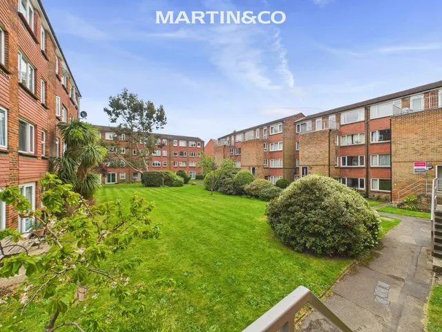 Ellison Way, Wokingham, photo 1
