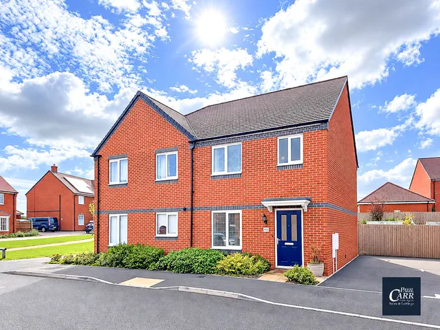 2 bedroom house, Bridgeman Way, Lichfield, WS14