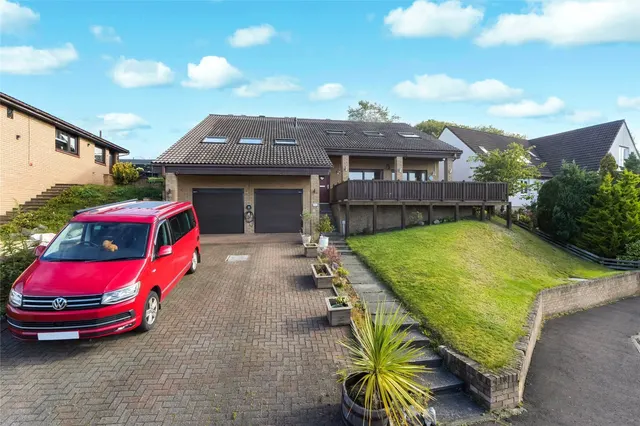 Fairmount Drive, Sauchie, FK10, photo 1