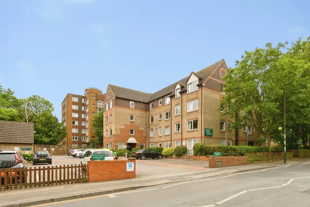 Cedar Road, Sutton, SM2, photo 1