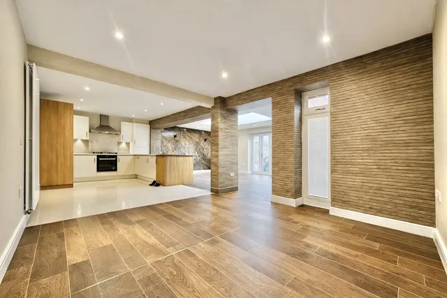 Photo 3 — Thapa Close, Church Crookham, Fleet, Hampshire, GU52 8AS