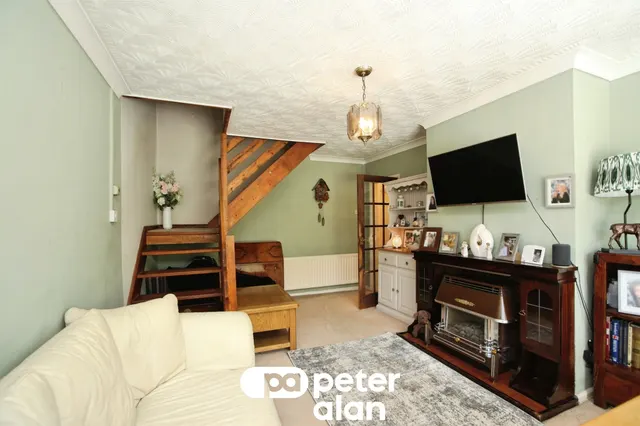 Shirdale Close, Hengoed, CF82, photo 3