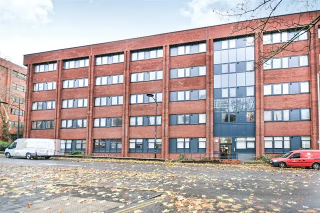 Electra House, Farnsby Street, Swindon, Wiltshire, SN1, photo 1
