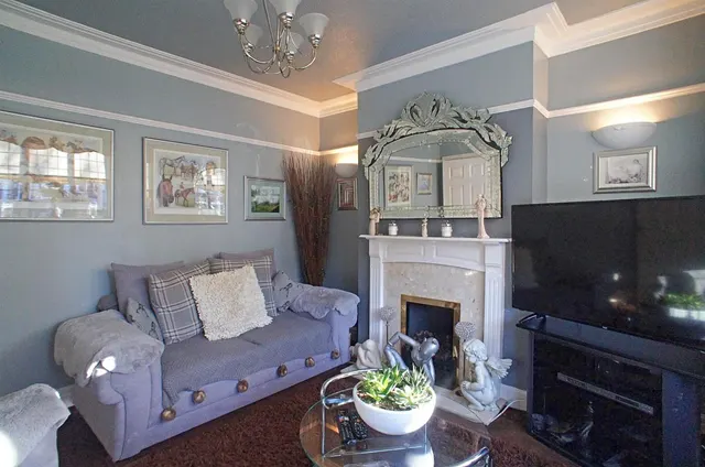 Heriot Avenue, London, photo 3