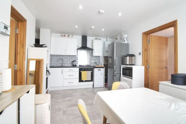 Greaves Road, High Wycombe, HP13, photo 2
