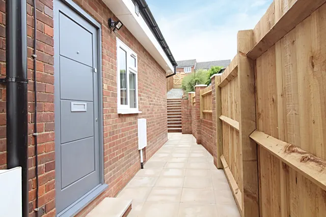 Greaves Road, High Wycombe, HP13, photo 1