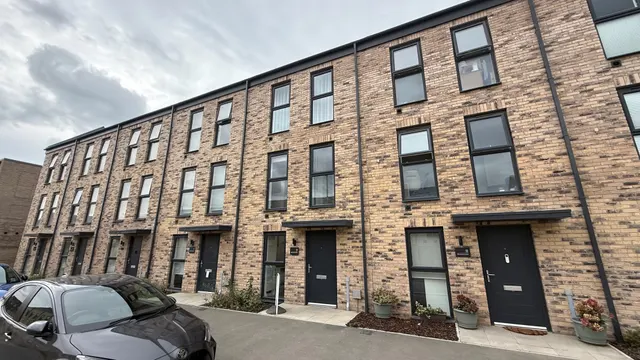 Grace Rose Avenue, Waverley, Catcliffe, photo 1