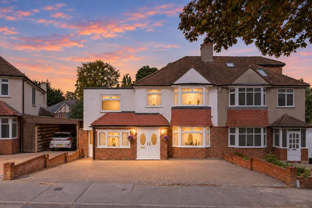Crossways, South Croydon, CR2, photo 1