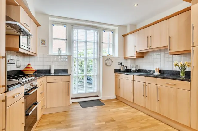 Sussex Street, Winchester, SO23, photo 2