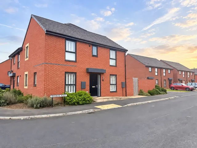 Primrose Road, Redcar, TS10, photo 1