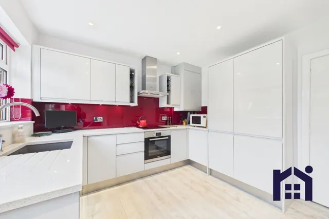Brookfield, Mawdesley, L40, photo 3