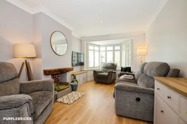 High Acres, Abbots Langley, WD5, photo 3