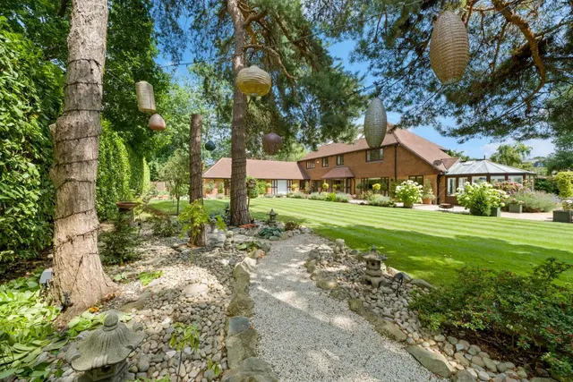 Photo 2 — Queensgate, Fairmile Lane, Cobham, Surrey, KT11 2TG