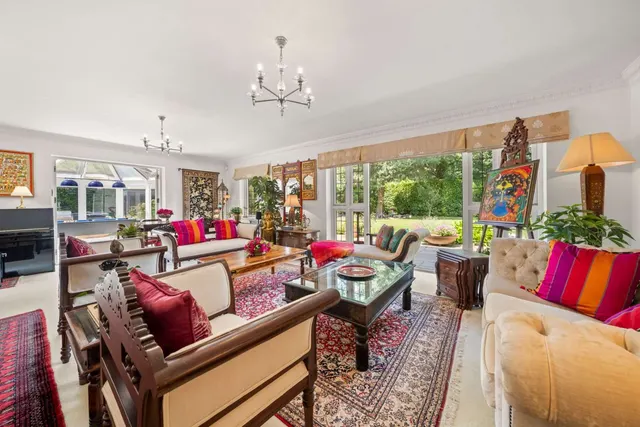 Photo 3 — Queensgate, Fairmile Lane, Cobham, Surrey, KT11 2TG