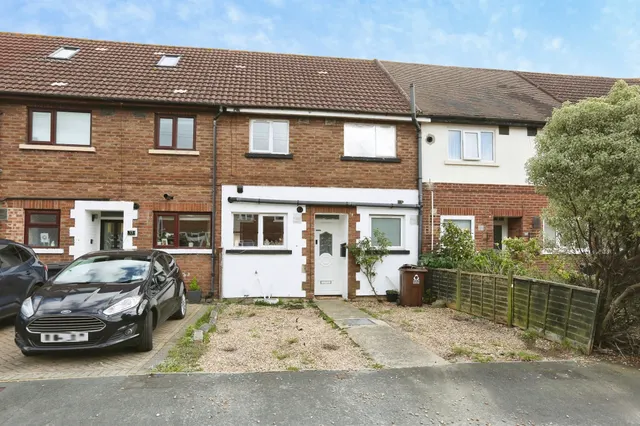 Thornton Road, Gosport, photo 1