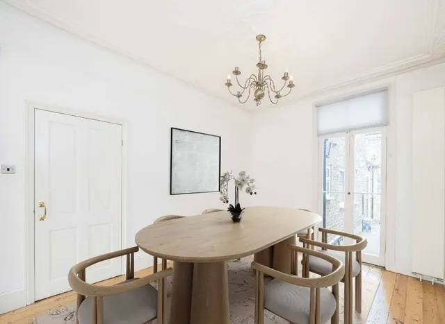 Heathfield Gardens, Chiswick, W4, photo 3