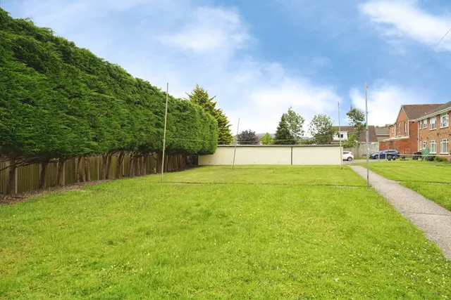 Photo 2 — Painswick Road, Matson, Gloucester, Gloucestershire, GL4