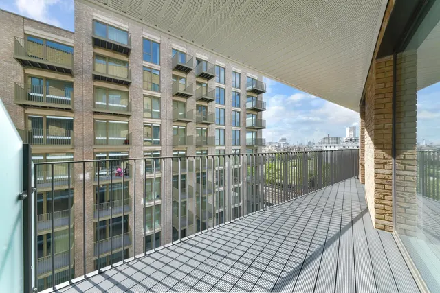 Mercier Court, Royal Wharf, E16, photo 3