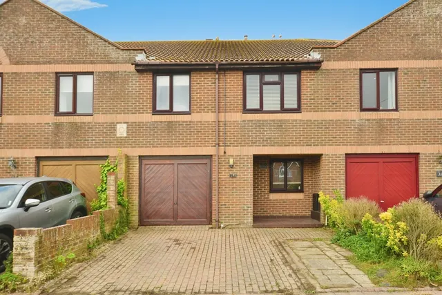 Coast Drive, Greatstone, New Romney, Kent, TN28, photo 1