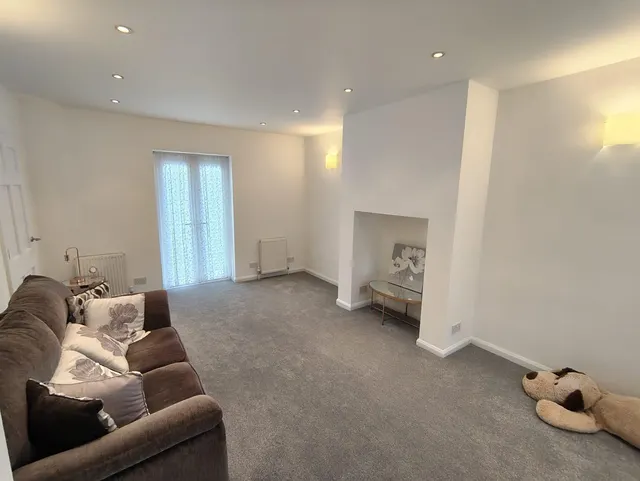 Newall Carr Road, Otley, LS21, photo 2