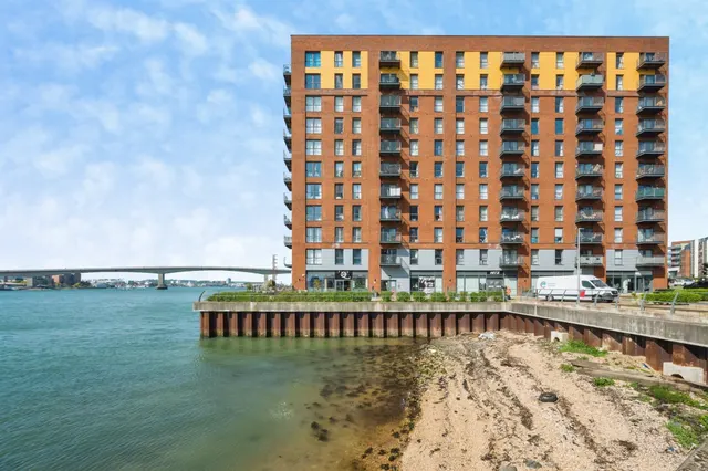 Capstan Road, Southampton, photo 1