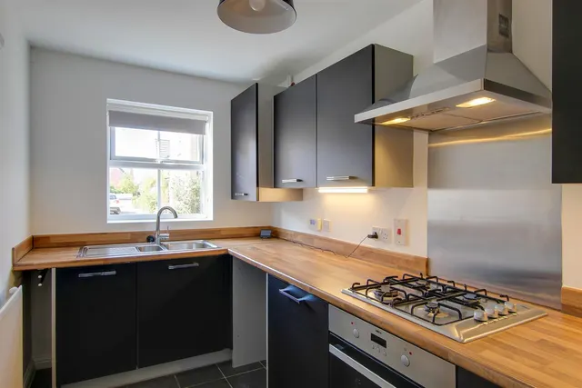 Mitchcroft Road, Longstanton, CB24, photo 3