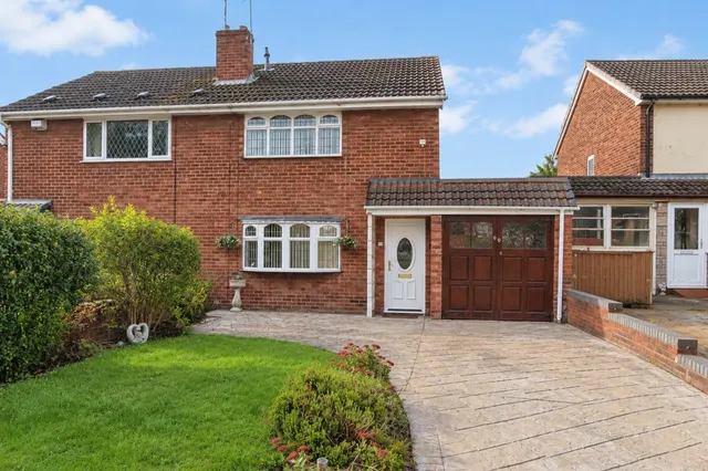 Stafford Lane, Hednesford, WS12, photo 1