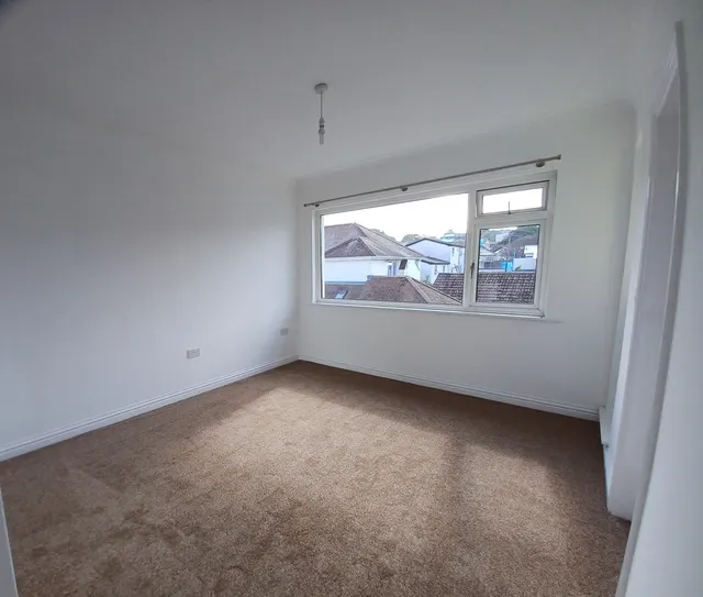 Adelphi Road, Paignton, TQ4, photo 2