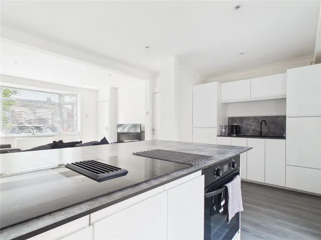 Headley Walk, Bristol, BS13, photo 1