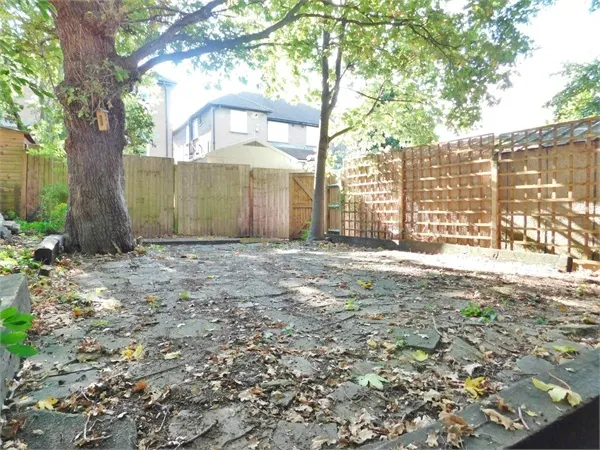 Studland Road, London, W7, photo 3