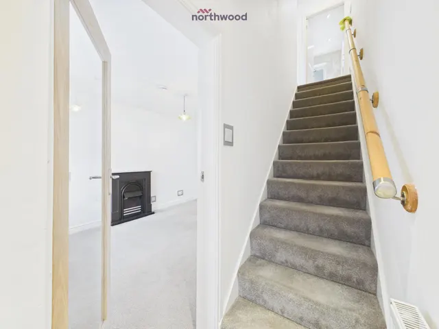 Wheatsheaf Mews, Gwersyllt, LL11, photo 3