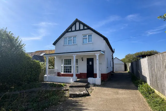 Telscombe Cliffs Way, Telscombe Cliffs, photo 1