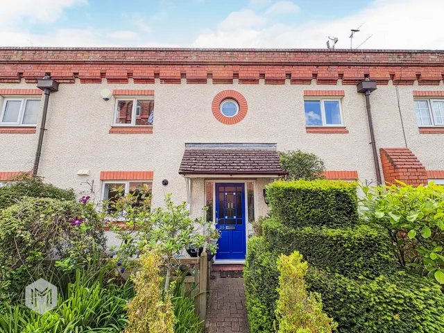 Newland Mews, Culcheth, Warrington, WA3 4EN, photo 1