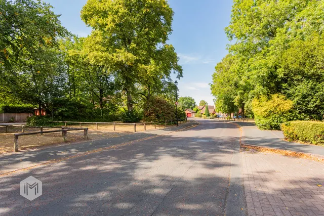 Photo 2 — Newland Mews, Culcheth, Warrington, WA3 4EN