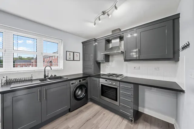 Photo 2 — Chapelside Close, Great Sankey, Warrington, Warrington, WA5 1RA
